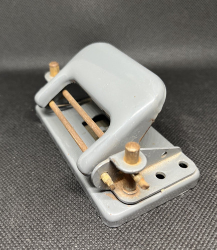 Vintage paper hole punch - hole, kin