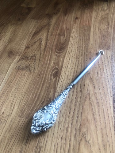 Sterling silver handled - silver,