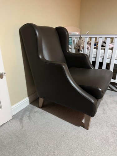 Brown faux leather - *,