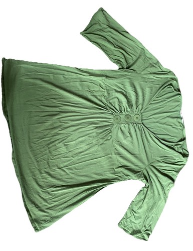 Green fitted top with - fitted,