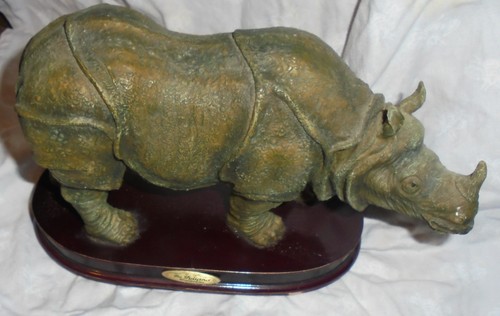 Juliana collection rhinoceros - collection,