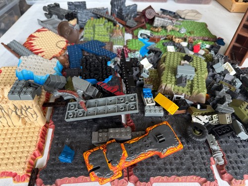 Huge mega bloks dragons - mega,