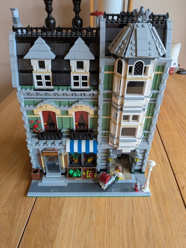Lego creator expert 10185 - lego,