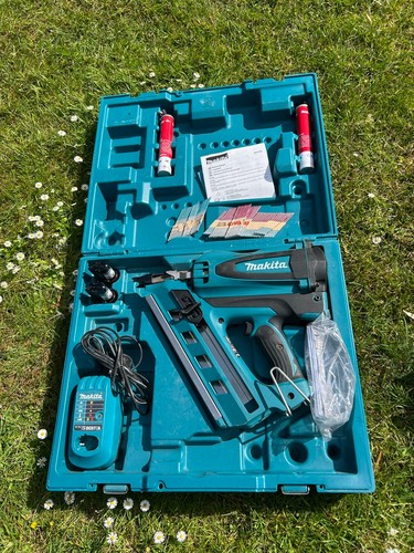 Makita gn900 1st fix - makita,
