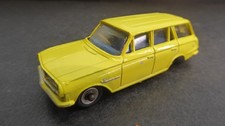 Dinky Toy #141 Vauxhall Victor