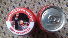 RON ATKINSON  MANCHESTER UNITED  BADGE   55mm IN SIZE