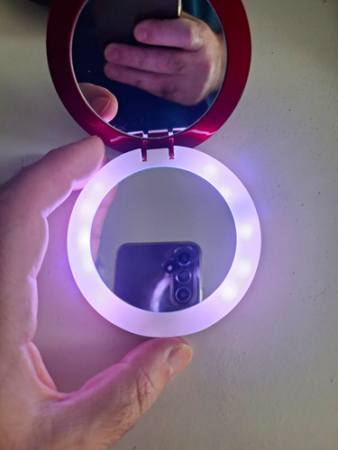 Pearl compact led - pearl, lighted