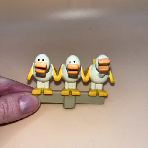 Twirlywoos quacky duck bird - twirlywoos,