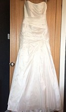 Suzanne Neville Wedding Dress