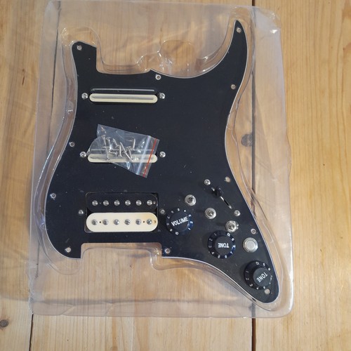 Stratocaster style loaded - ,