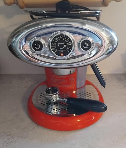 Illy coffee machine - coffee,