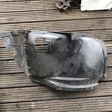 BMW 1 Series front wheel arch liner housing bottom left 7059375 74850610 #d1