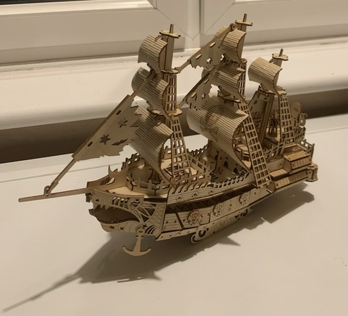 Wooden pirate ship puzzle - 3d,