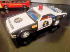 Vintage tinplate Taiyo japan olds toronado B/O