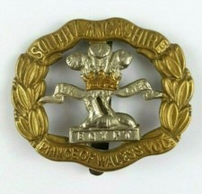 WW1 South Lancashire Regiment POW Volunteers Bi Metal cap badge - Slider to Rear
