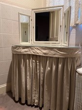MDF kidney shaped dressing