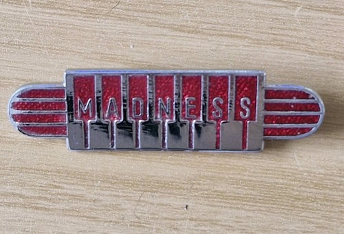 Madness vintage red - vintage, enamel