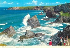 c19543 Bedruthan Steps near Newquay Cornwall England John Hinde postcard
