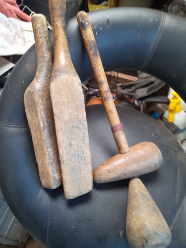 Four vintage fruitwood lead - fruitwood,