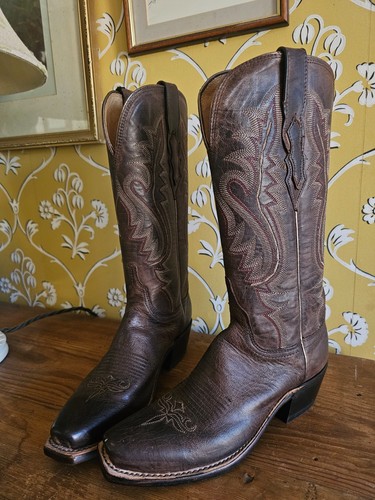 Pair of lucchese madras - pair,