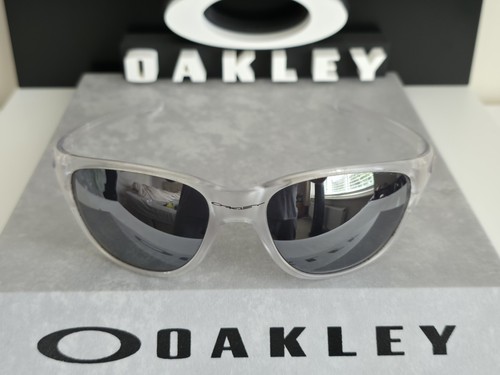 Oakley new frogskins - new,