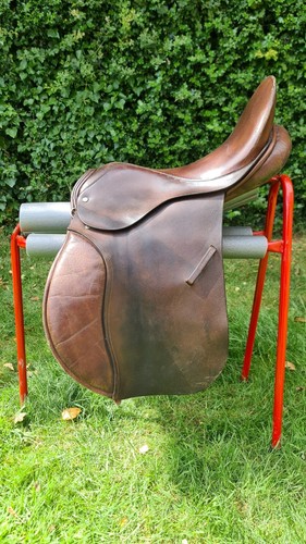 The reed saddle co ltd - 17.5",