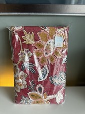 Beautiful Dorma Red Samira