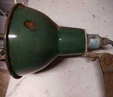 Mek Elek or a similar