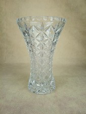 ⭐ Vintage Glass Vase Fluted
