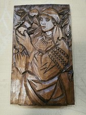 VINTAGE UNIQUE HAND CARVED BY