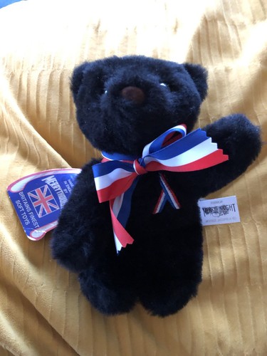 Small handmade black bear - black,