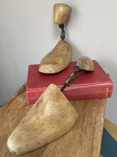 Pair vintage wooden hinged - pair,