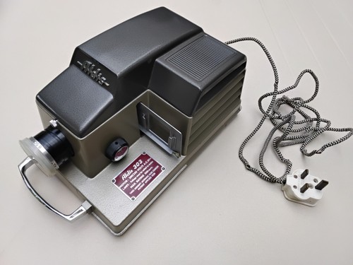 Aldis 303 slide projector - , &