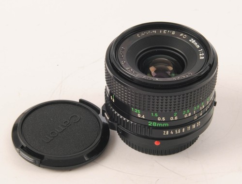 Canon 28mm wide angled - mf,
