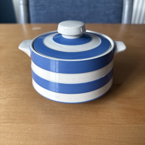 Green cornishware two - t, g