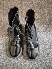 Clarks Teens/Ladies Black Patent Leather Ankle Boots UK Size 6, EUR 39.5