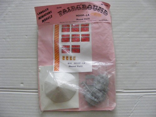 Hoopla fairground round - ,