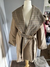 Luxury Women's Coat Size 38