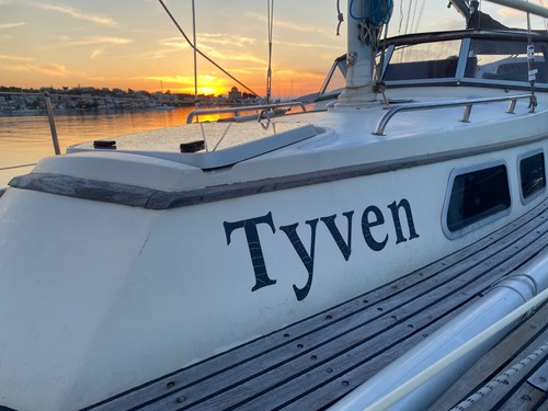 Yacht greece marina - in,