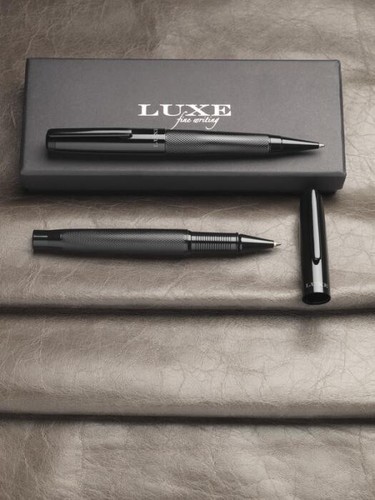 Engraved luxury black - luxury,
