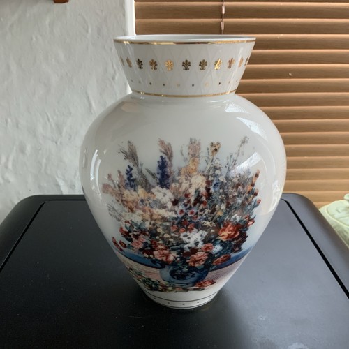 Goebel artis orbis vase - goebel,