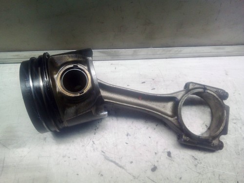 79174 piston bnm 180824 - /,