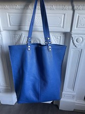 Laura Di Maggio Italian