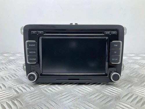 Tiguan music player with - 5n,