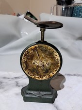 Vintage Kitchen Scale –