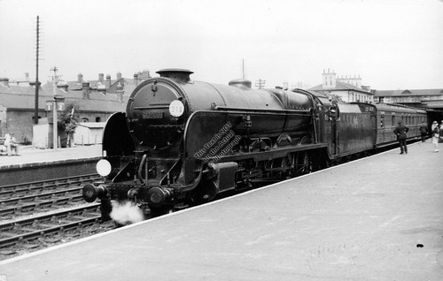 1949 eastleigh train - 1949,