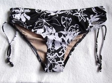 Triumph Size 18  Midi Adjustable Ruched Side Bikini Briefs Bottoms Black & White