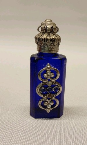 Vintage cobalt blue glass - blue,