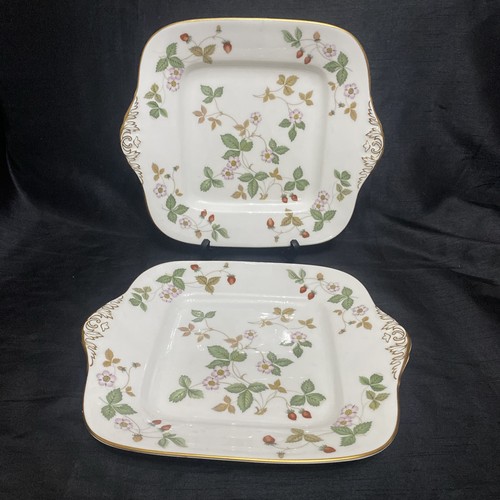 Two wedgwood wild strawberry - wedgwood,