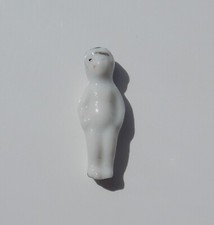 ANTIQUE VICTORIAN PORCELAIN FROZEN CHARLOTTE MINIATURE DOLL CHARM GERMANY
